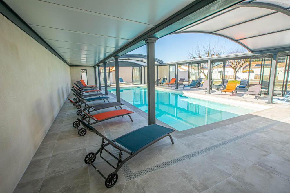 La Corvette Maison Avec Piscine/Parking/Wifi/Plages 5Kms Les Mathes Bagian luar foto